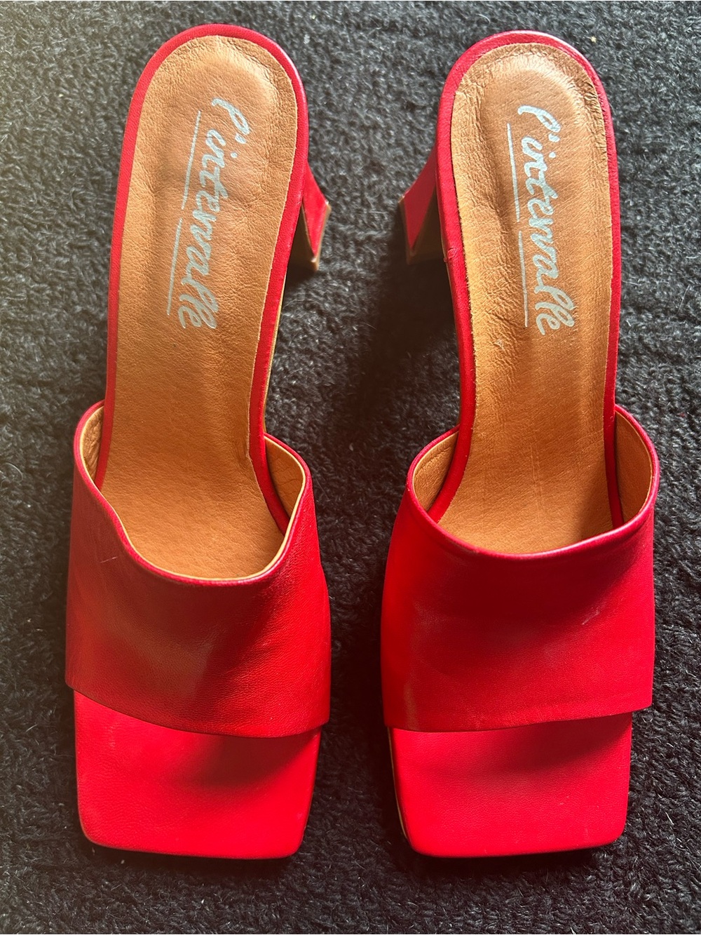 New L’intervalle Red Leather Mule